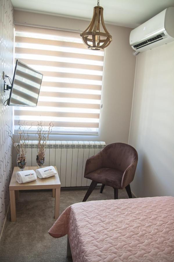 Mehana Apartmani Leskovac  Exteriér fotografie