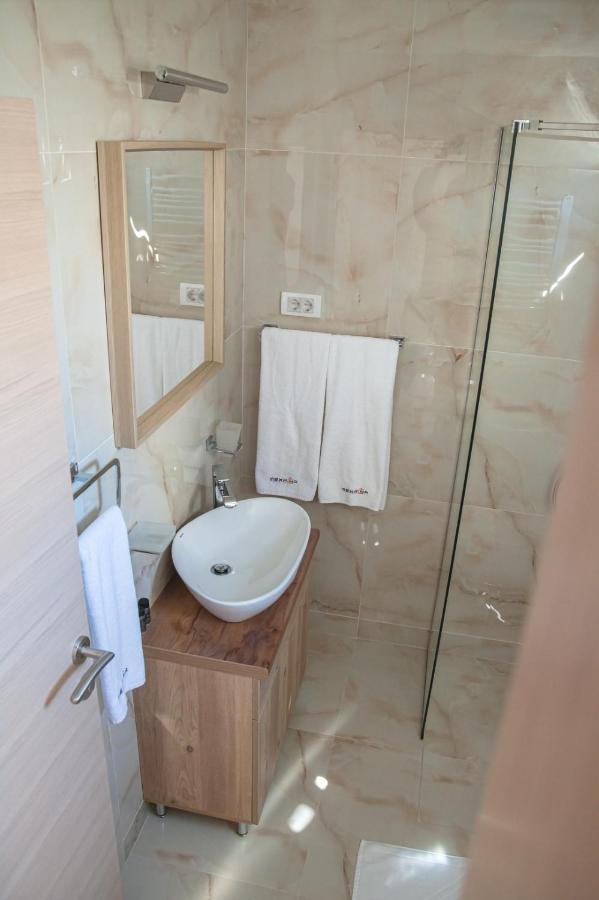 Mehana Apartmani Leskovac  Exteriér fotografie